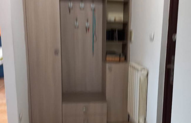 Stunning Color 1-bed Apartment in Skopje - Photo 31