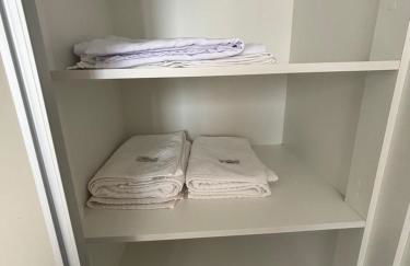 Apartamento vista mar, 2 quartos, garagem - COMPLETO - Foto 43