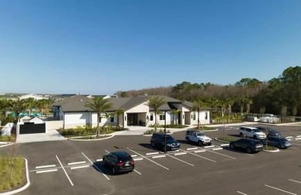 Luxurious Family-friendly 5 Bd 12 Guests w Screened Pool Close to Disney - Foto 130