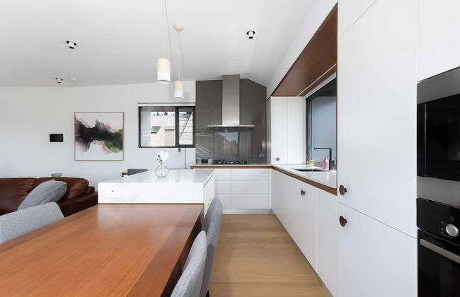 Barangaroo Park Apartments by Urban Rest - Photo 12