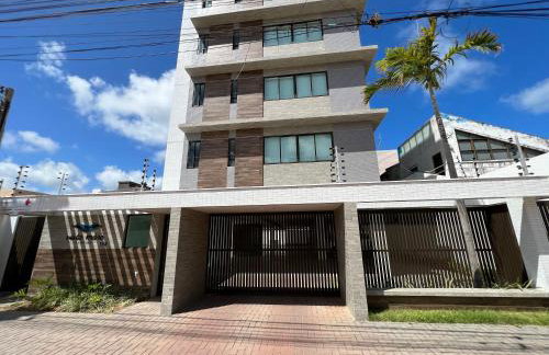 Lindo Flat a 200 metros do mar! - Foto 12