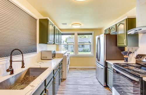 2 Mi to Dtwn Tacoma Charming Home with Deck and Yard! - Foto 8