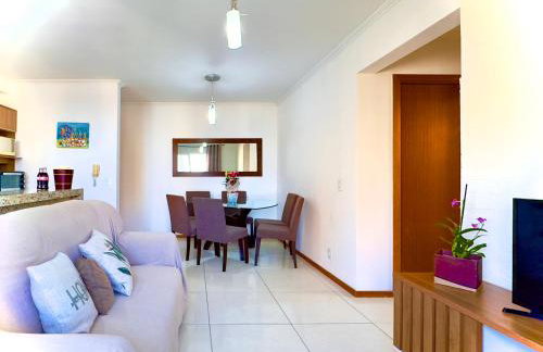 Apartamento a 400M PRAIA com PISCINA sacada com CHURRASQUEIRA privativa Wi-Fi Portaria 24h PLAYGROUND INFANTIL Quadra de esportes e vaga privativa de GARAGEM Reserve agora mesmo - Foto 14