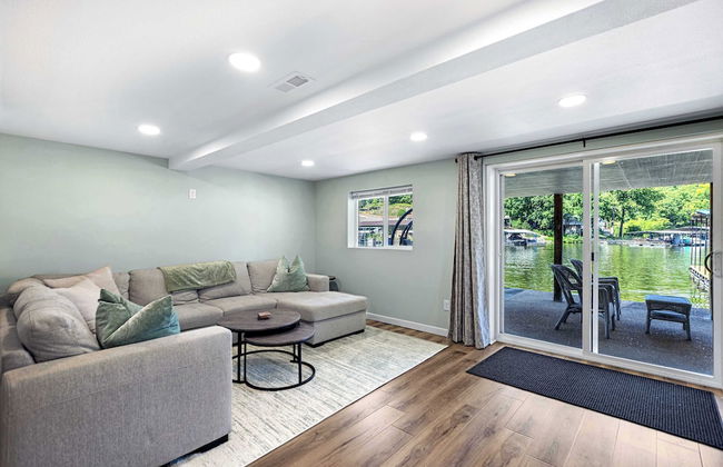 The Lake Shack Waterfront Life - Photo 15