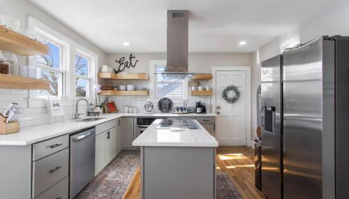 BikeslParkPasslPizzaOvenlSnoConelYouTubeTVlEV - Foto 2