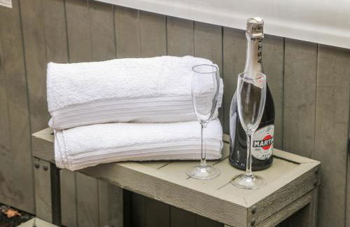 Courtyard View - Photo 26