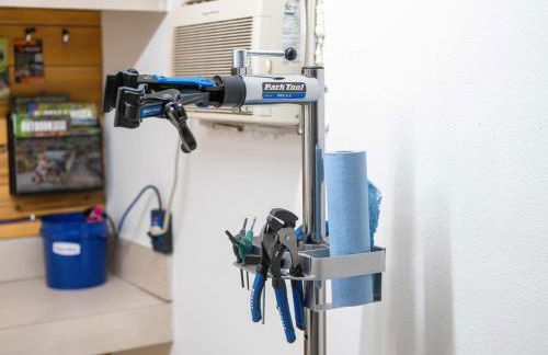 Back-40 Retreat with Hot Tub & Bike Garage - Photo 26