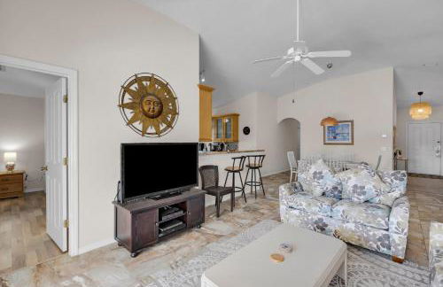 Serene 4 Bed Home With Lake And Conservation Views - Foto 6