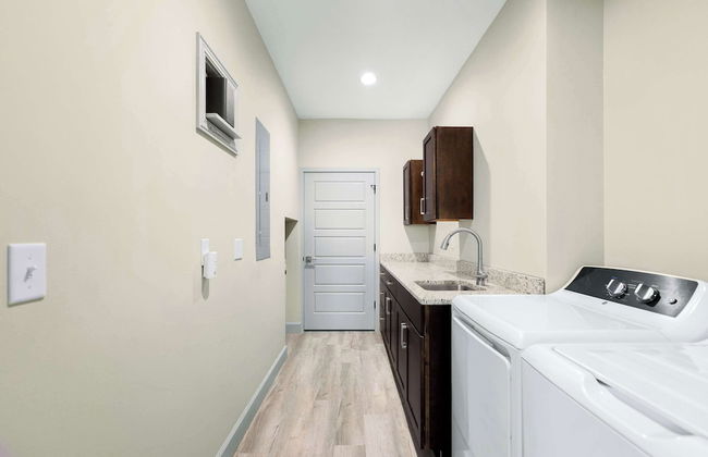 Tuscany Golf View - New Home on Portocima Golf Course! - Photo 29