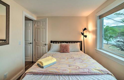 Lakefront Alton Bay Retreat with Dock Near Beaches! - Foto 16