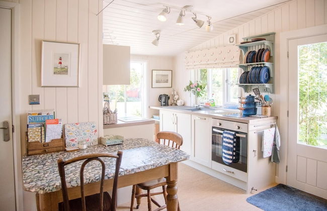 Shallow End, Orford - Photo 7