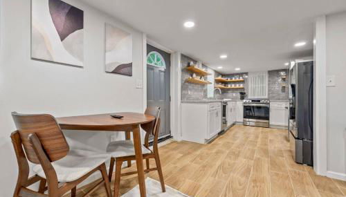 Chic 2BR Downstairs Unit - Fenced Yard Grant Park - Foto 4