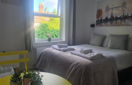 Cozy Pod - Northumberland Park - North London - Foto 2