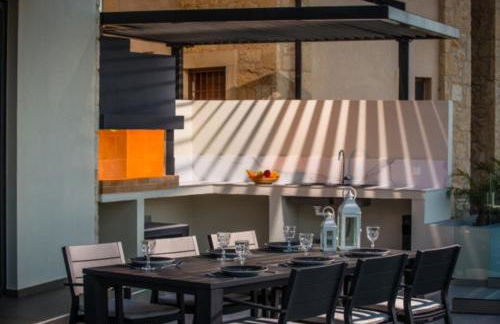 Orama Luxury Villa 4 Bedrooms with Private Pool - Foto 45