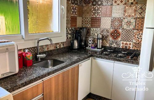 Casa Triplex com 03 Suítes, Cond no Centro Gramado - Foto 7