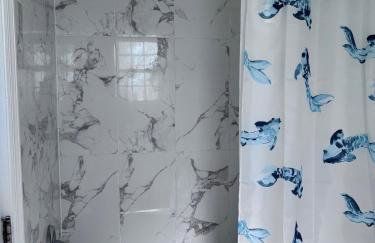 Luxury 3 BedRoom Apartment with Private Entrance plus Free Parking - Foto 45