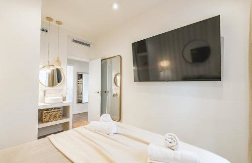 The Stadium Luxe Apartment - Photo 24
