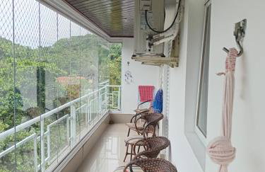 Apartamento Veleiros da Ilha - Praia do Tombo - Foto 1