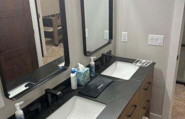 Custom Luxury Rambler in Highland Hills - Foto 19