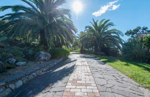 "The Ulivi" inside Le Agavi Private Park, shared Pool and Tennis 200m far, Sea View Apartment 2 AC BDR, 2BTH, parking next home and private garage in Lerici! Cooking Lesson and Wine Tasting - Foto 11