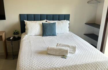 Studio Premium - Perto de Tudo - Vista Livre - Estacionamento privativo e Portaria 24h - Wi-Fi 600mbps - Foto 28