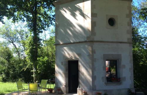 La Tour Hexagonale for 2 with shared pool - Foto 14