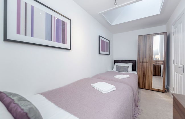 Royal Apartments - Photo 21