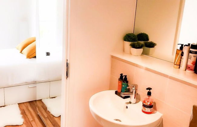 Bright 2BR Apartments Quays - Foto 45