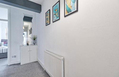 Luxury 3-Bed Apartment Near To London With Parking - Foto 56