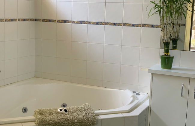 Eltham Retreat - Photo 43