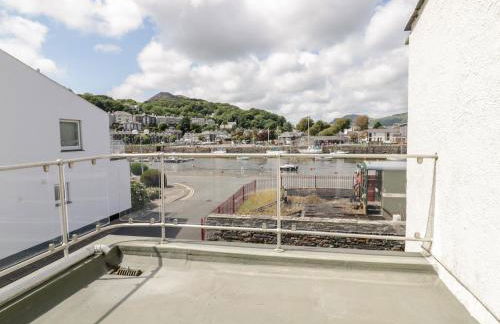 1 South Snowdon Wharf - Photo 23