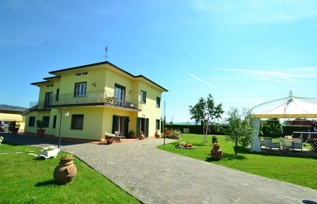 Villa in Montecarlo With Pool and Scenic Views - Foto 29