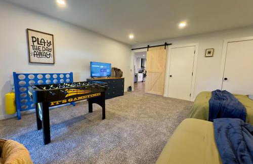 5 Star Stay Large Remodeled Modern 4BR Near UNT and TWU Sleeps 10 - Foto 36