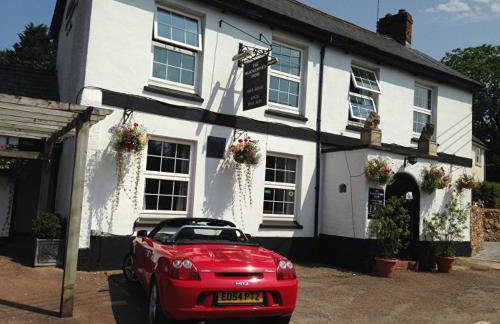 Delightful detached Cottage in Village Centre - Photo 22