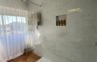 THE BEACH - large apartment with private beach - Foto 27