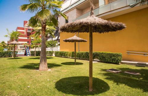 EnjoyGranada LUJO Piscina y Parking - Foto 4