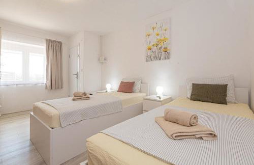 Rural Villa Olive Krka- 4 bedrooms, 3 bathrooms, private pool, park Krka 10 min - Foto 11