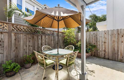 Walk on the Ocean! Wake up to Beautiful Bay Views - Photo 53