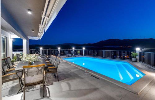 Villa Neda Heated Pool, Hot-tub, Sauna, 3 bedrooms - Photo 42