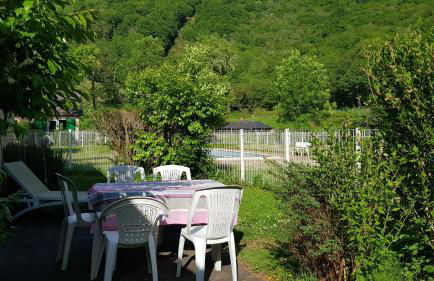 Village 17 gites, Piscine, Restaurant , 2 gites avec SPA, 4km de Conques - Photo 12