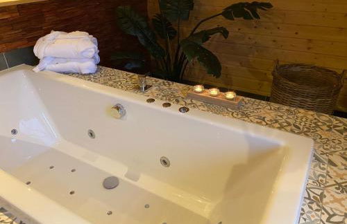 Holzhaus Onkel Fritz mit Sauna und Whirlwanne - Foto 23