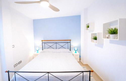 Dúplex tranquilo frente al mar en Xilxes Terraza, parking y WiFi - Foto 11