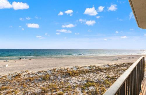 Oh Buoy! Catch the Breeze at This Beachfront Escape! Sleeps 8! - Foto 78