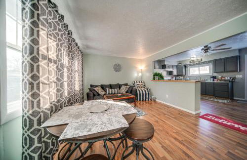 Ashtabula Home Rental - 2 Mi to Lake Erie, Beaches - Foto 1