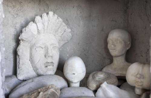 Daphnis the Artist s House - Photo 26