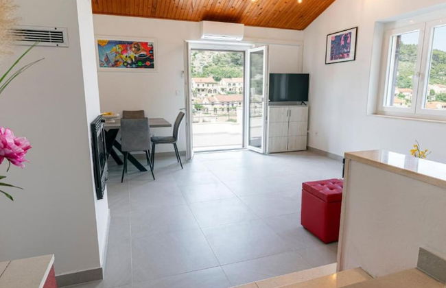 White Stone House - Foto 1