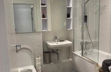 Luxury Nest in the City Glow - Foto 24