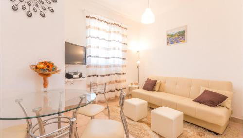 4 Bedroom Stunning Home In Polaca - Foto 2