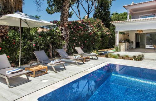 Dazzling Almancil Villa Villa Magorian 4 Bedrooms Spacious Furnished - Photo 22