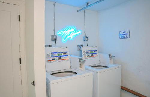 Luxury Penthouse -3 Blocks to Boardwalk, Outlets, & Casinos - Near AtlantiCare - Foto 39